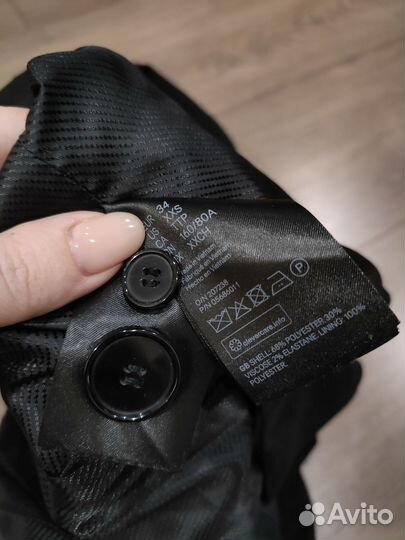 Пиджаки женские 40 размера (серый и черный)