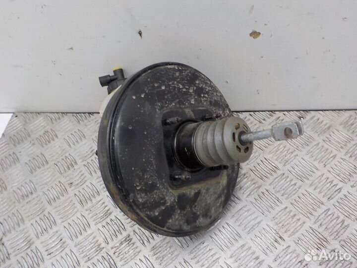Вакуумный усилитель тормозов Renault Logan 2005