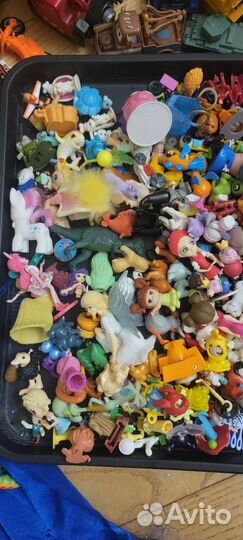 Набор игрушек из киндера без разбора для коллекции