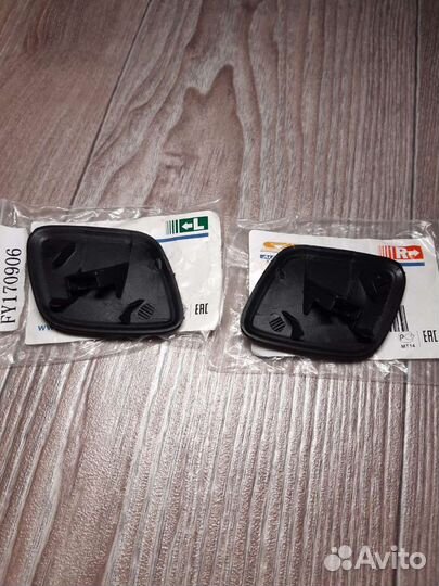 Крышка форсунки омывателя фар Ford Focus 3