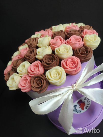 Шоколадные Розы - 51 шт в Шляпной Коробке