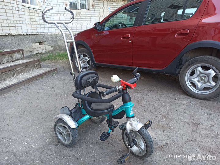 Трехколесный велосипед детский
