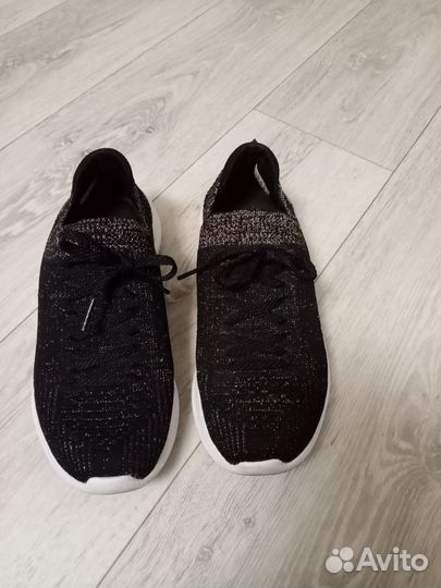 Кроссовки женские skechers 36р