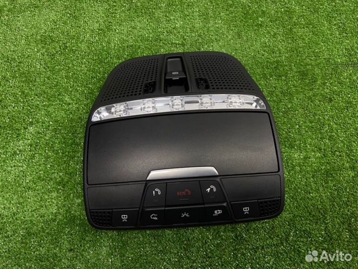 Плафон подсветки салона Mercedes C-Class W205