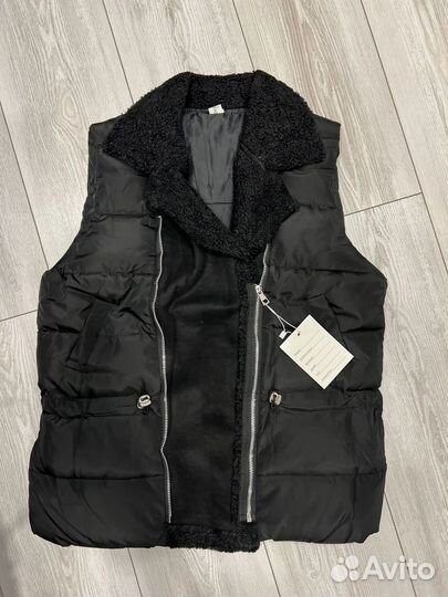 Жилетка женская