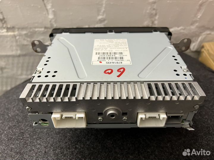 Штатная магнитолла Mitsubishi outlander 3 с рамкой