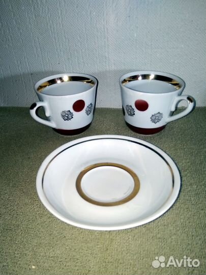 Кофейные чашки. Фарфор с позолотой
