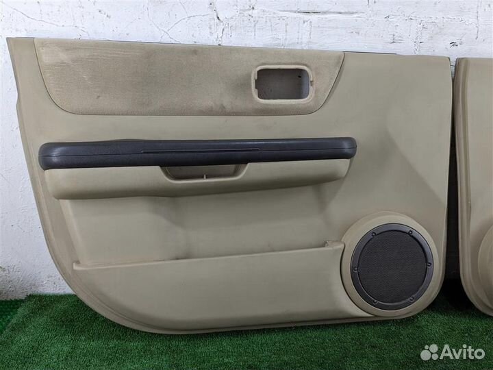 Обшивки дверей комплект Nissan X-Trail T30 2003