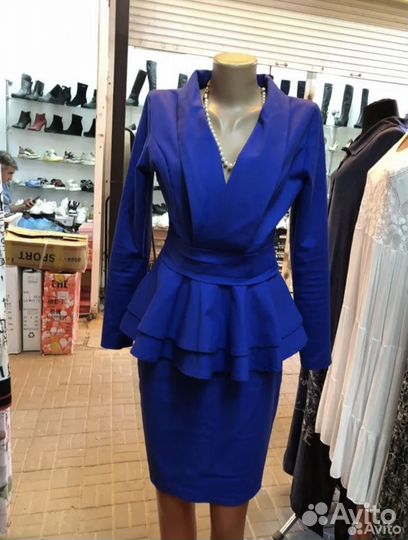 Костюм + 2 платья