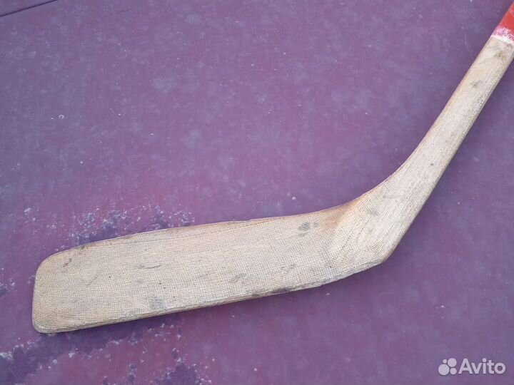 Клюшка хоккейная