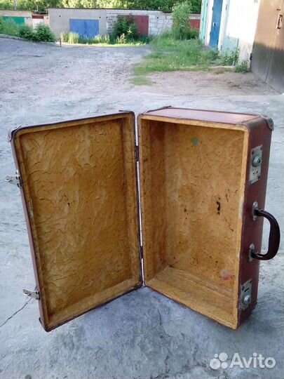 Чемоданы времен СССР