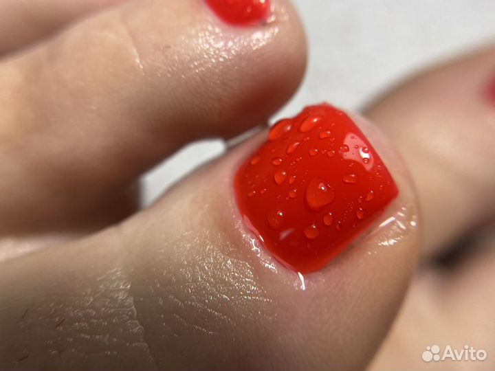 Маникюр, педикюр