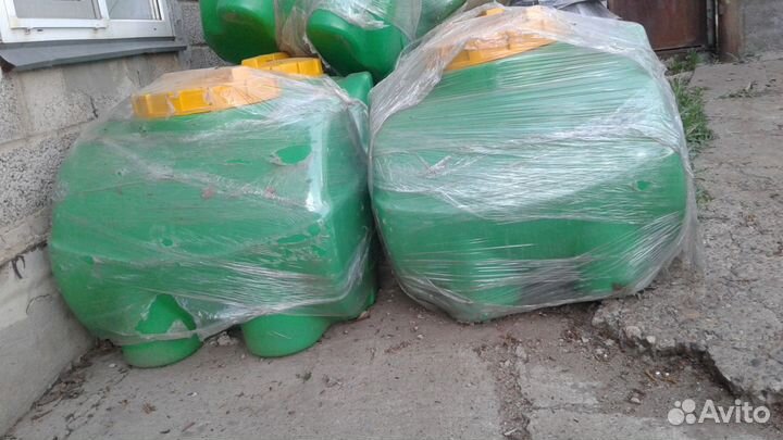 Бак для воды 100л