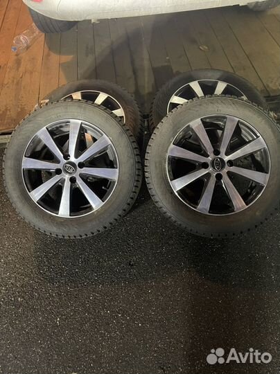 Комплект зимних колес r15 KIA