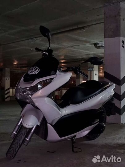 Honda pcx 125 (2012)
