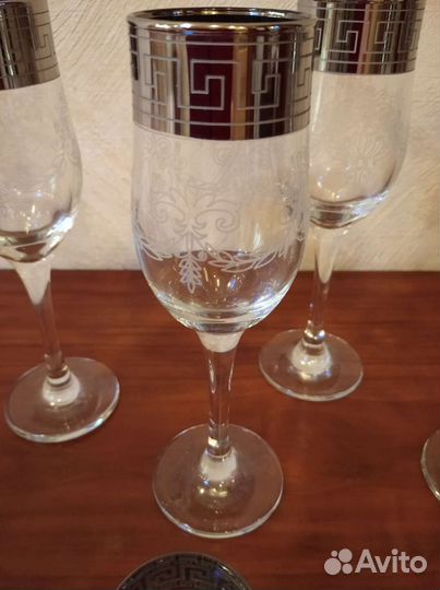Набор бокалов и рюмок новый