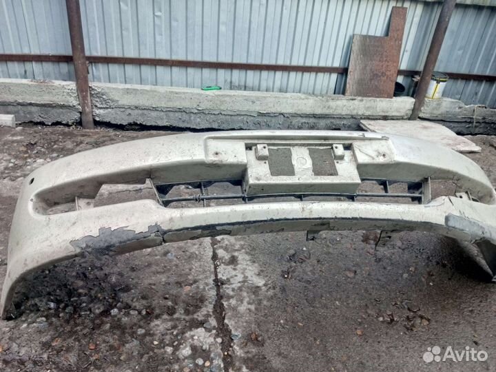 Бампер передний Toyota ipsum sxm 10