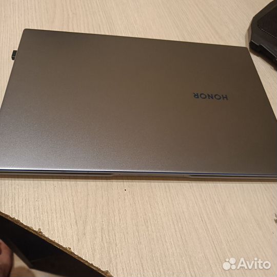 Ноутбук Honor MagicBook 14