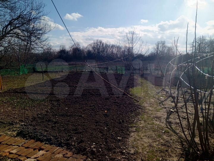 Дом 28 м² на участке 26 сот.