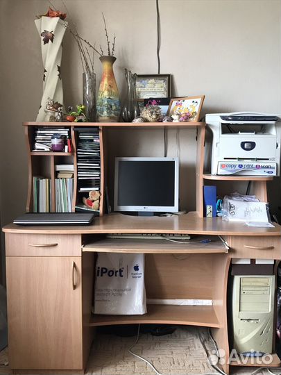 Компьютерный стол большой Ольха б/у