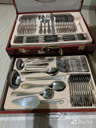 Набор столовых приборов