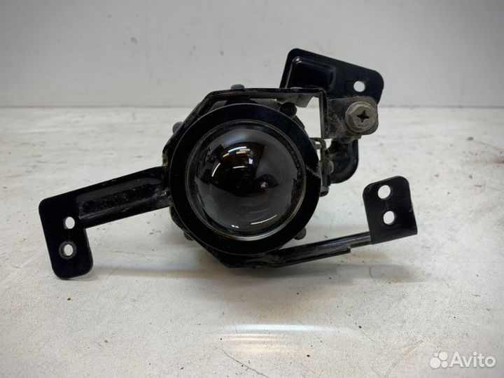 Фонарь противотуманный левый Kia Rio X-Line