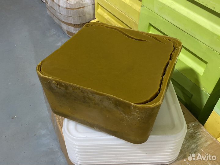 Воск пчелиный натуральный