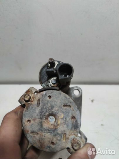 Стартер Volkswagen Passat B6 T5 Octavia A5 2.0 1.4