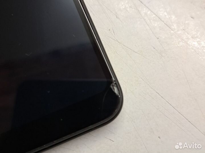 Xiaomi Mi A2 Lite Android One, 4/64 ГБ