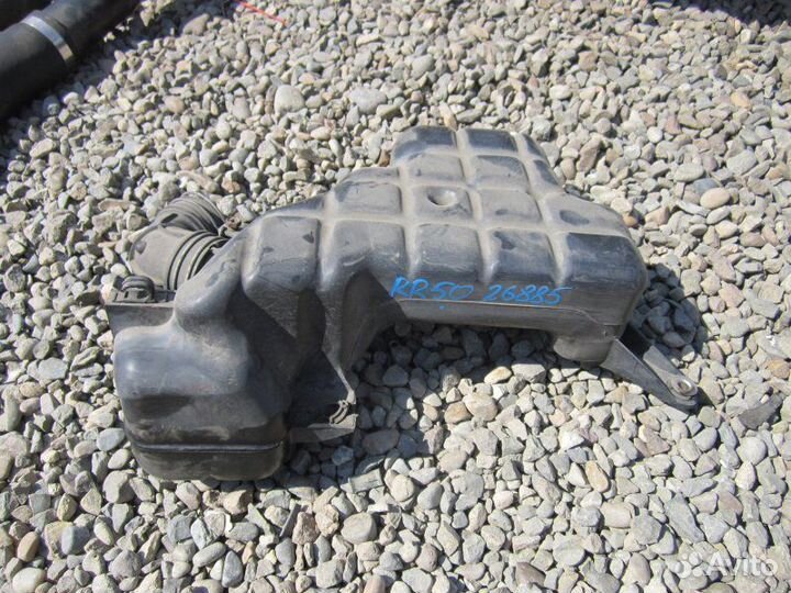 Резонатор воздушного фильтра Nissan Terrano RR50