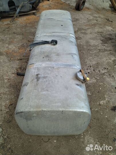 Топливный бак DAF XF 95 2005