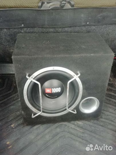 Сабвуфер jbl 1000w
