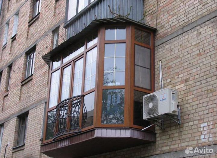 Остекление балконов и лоджий в рассрочку J0285