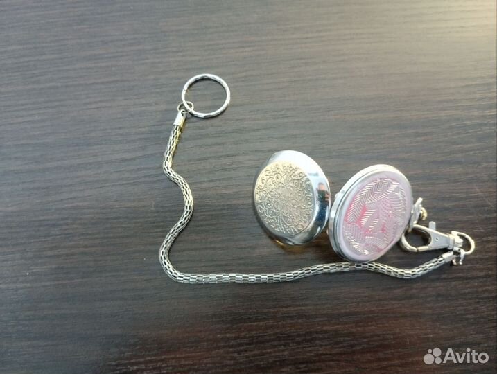 Часы карманные молния