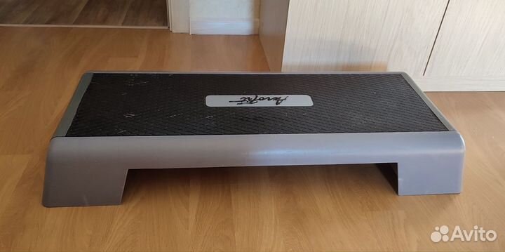 Степ-платформа