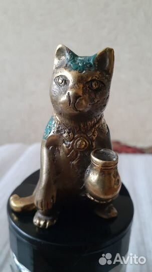 Статуэтки времен СССР и Индонезии. Бронза