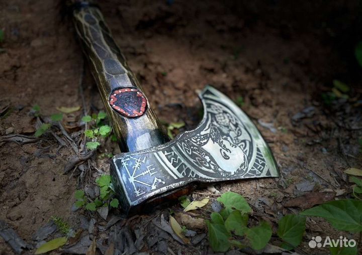 Топор кованый ручной работы