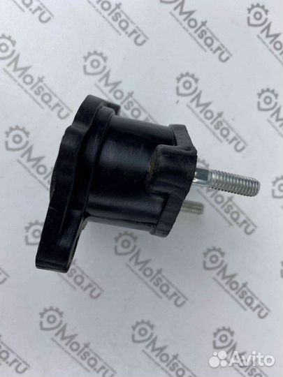 Патрубок карбюратора со шпильками 163FML-2 d30