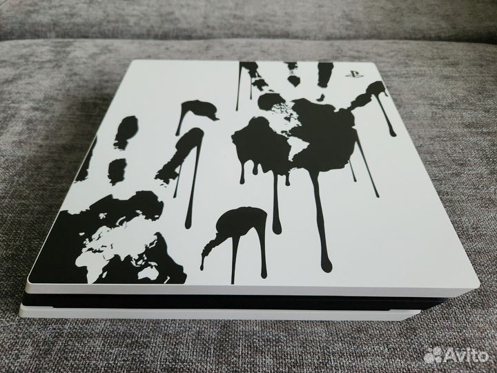 Sony PS4 Pro Death Stranding Limited Edition
