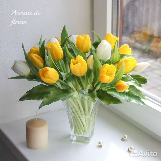 Силиконовые тюльпаны в вазе