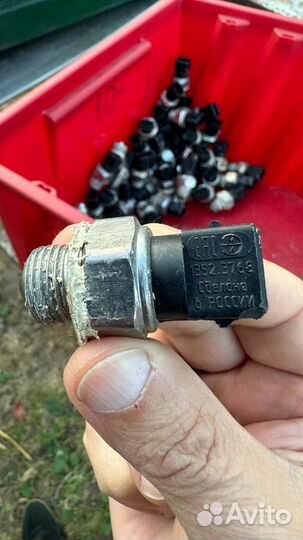 Датчик заднего хода газ 1352.3768