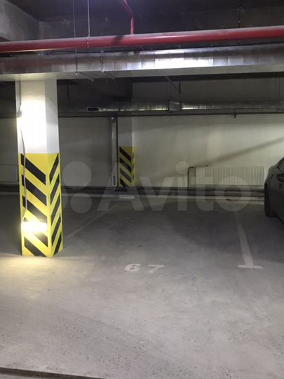 Машиноместо, 18 м²