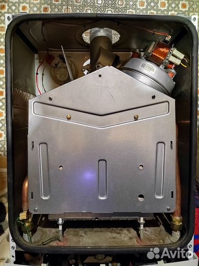 Котел газовый Buderus Logamax U072-24 одноконтурны