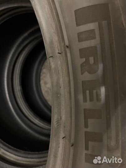 Pirelli P Zero 265/40 R21 и 295/35 R21 107Y