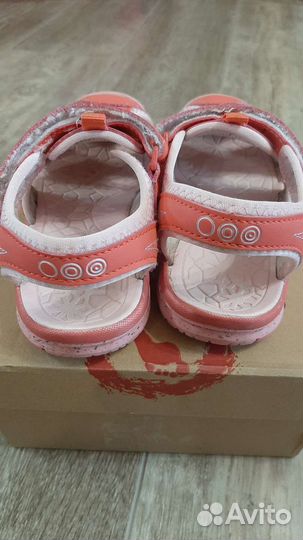 Сандалии для девочки