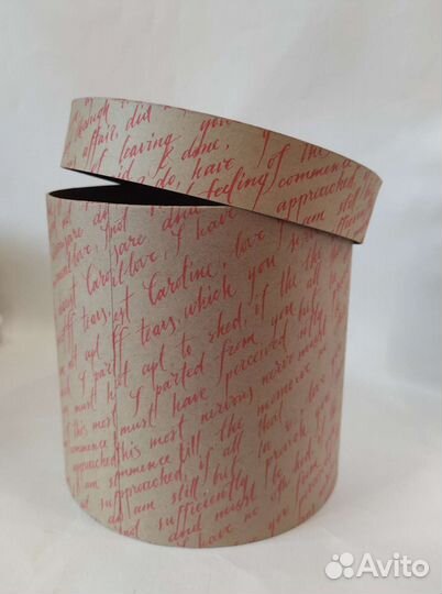 Шляпная коробка большая