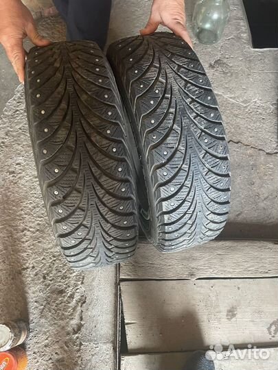 Goodyear UltraGrip Extreme 195/65 R15