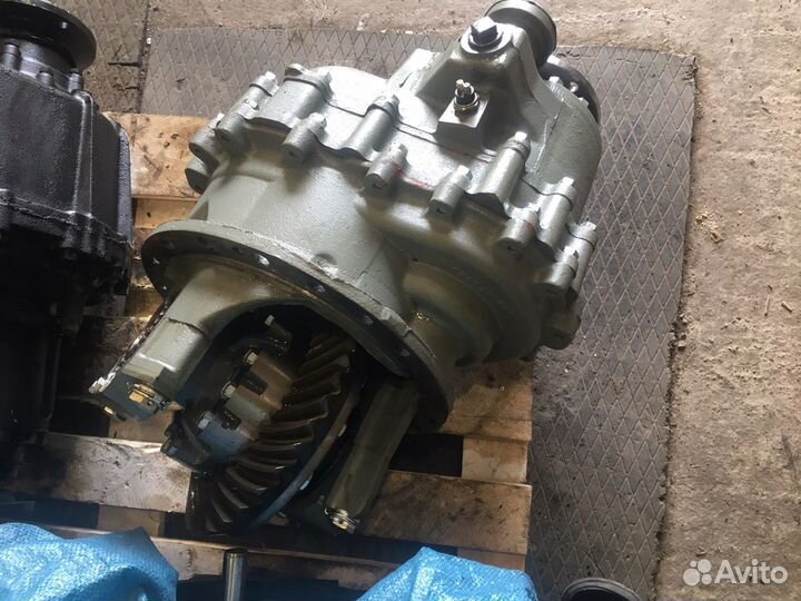 Редуктор на Камаз 6520