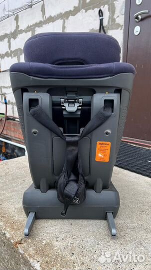 Детское автокресло Inglesina Newton 1.2.3 Ifix