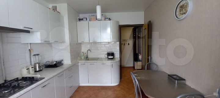 3-к. квартира, 63,8 м², 6/10 эт.